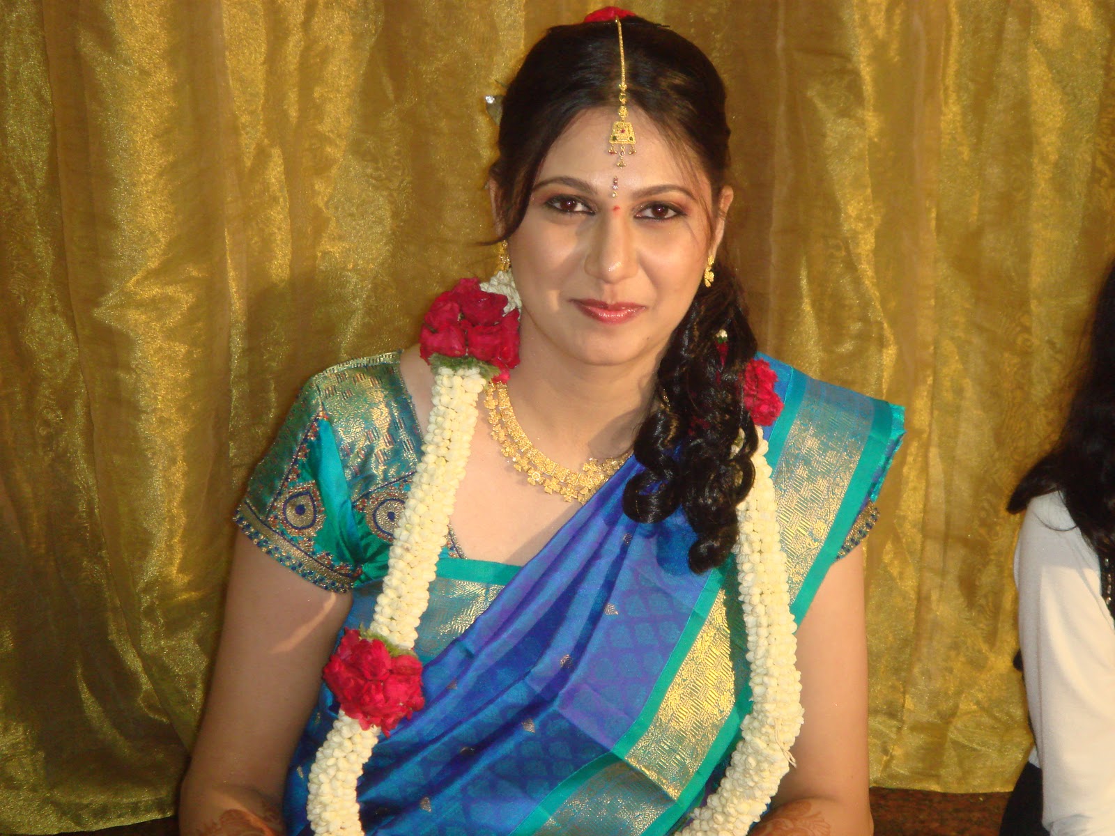 COOL PHOTOS BANK Real and Rare Desi Asian Girls From Selected Pictures