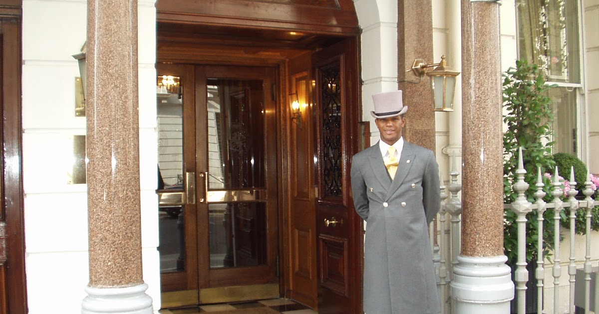 Doorman ドアマン Learn the job