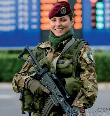 Army girl pics