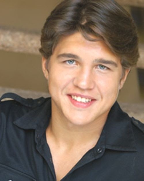 Aleda Costa: Richard Sandrak ( Little Hercules ) 2012 - Images