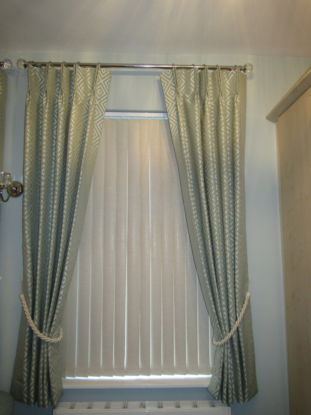 Pins and Needles Lined curtains Part 4