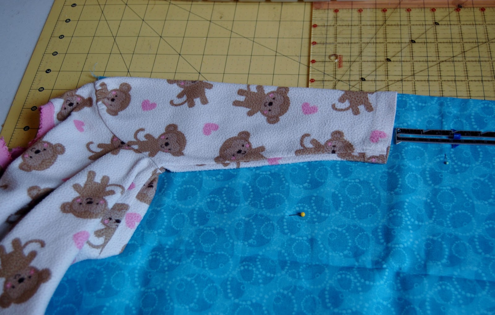 Little Miss K's Crafty Creations How to make a child's lab coat