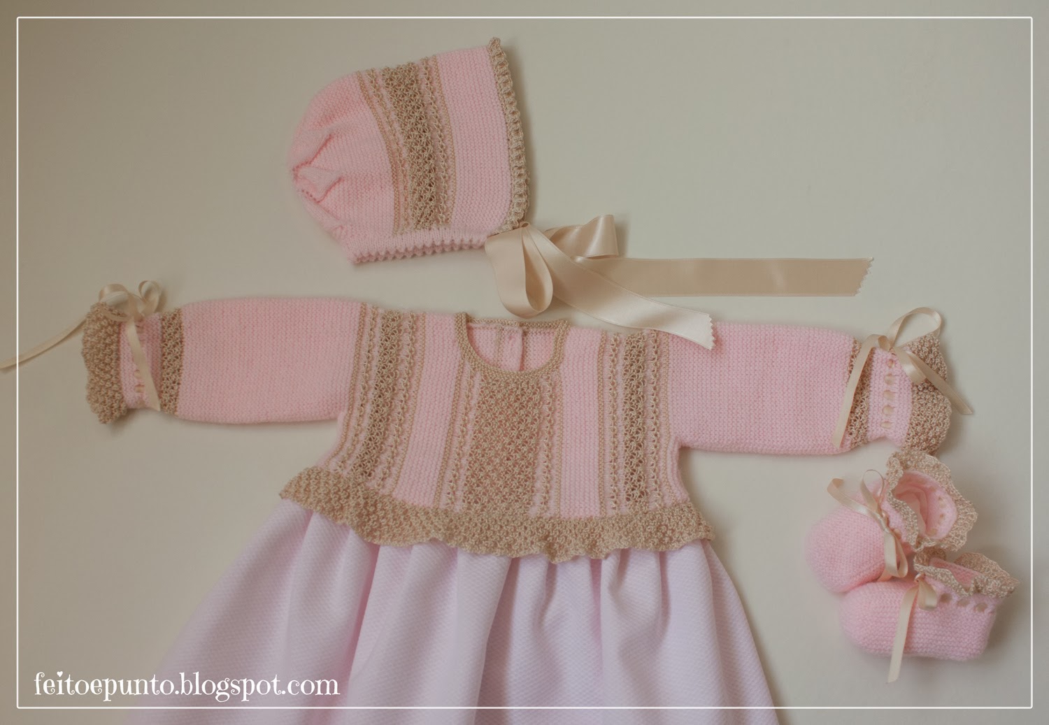 Como Hacer Un Faldon De Bebe Con Cuerpo De Punto feitoepunto: Garbanzo rosa! Un faldón de bebé ideal