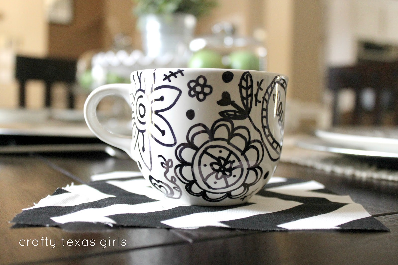 Crafty Texas Girls Christmas in July "Sharpie Plates"