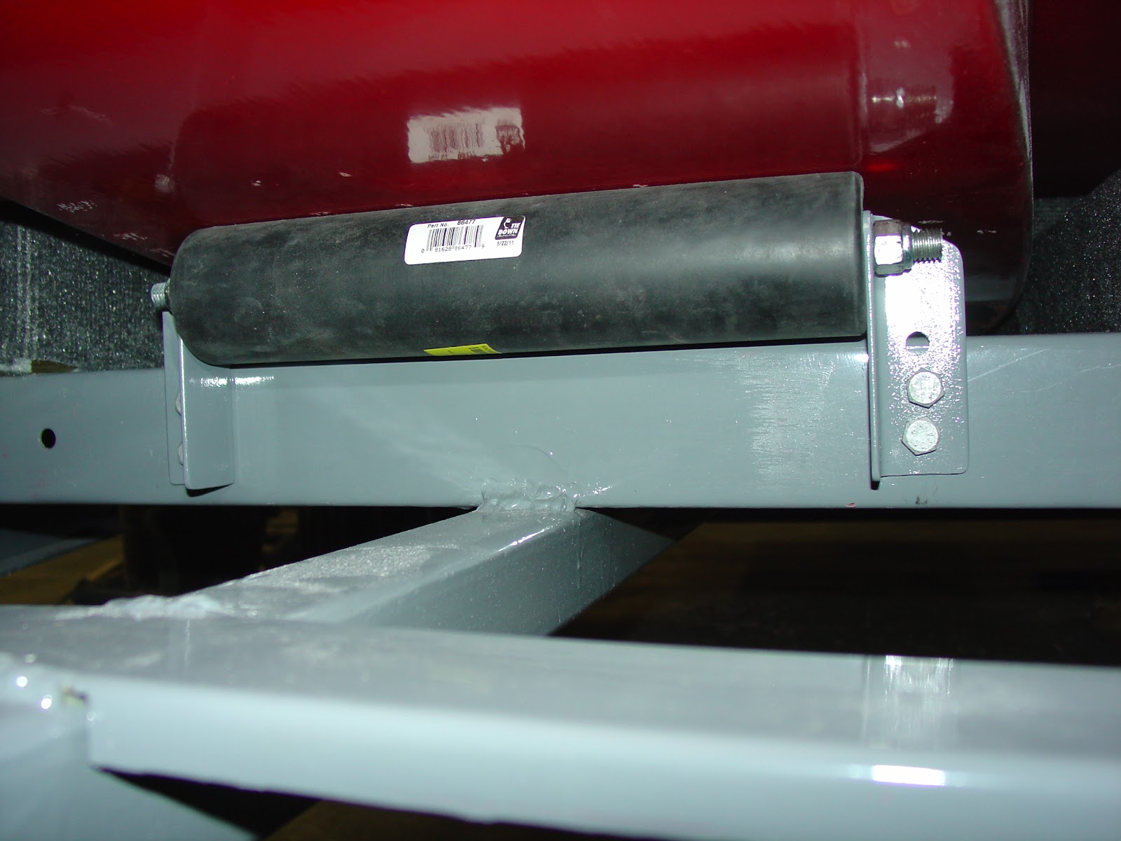 Todd's MiniTug Boat Building Journal Trailer Rollers Both Installed