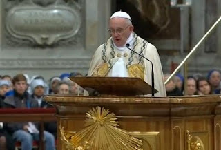 il papa a napoli incontra le suore di clausura