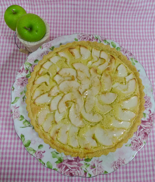 french apple tart