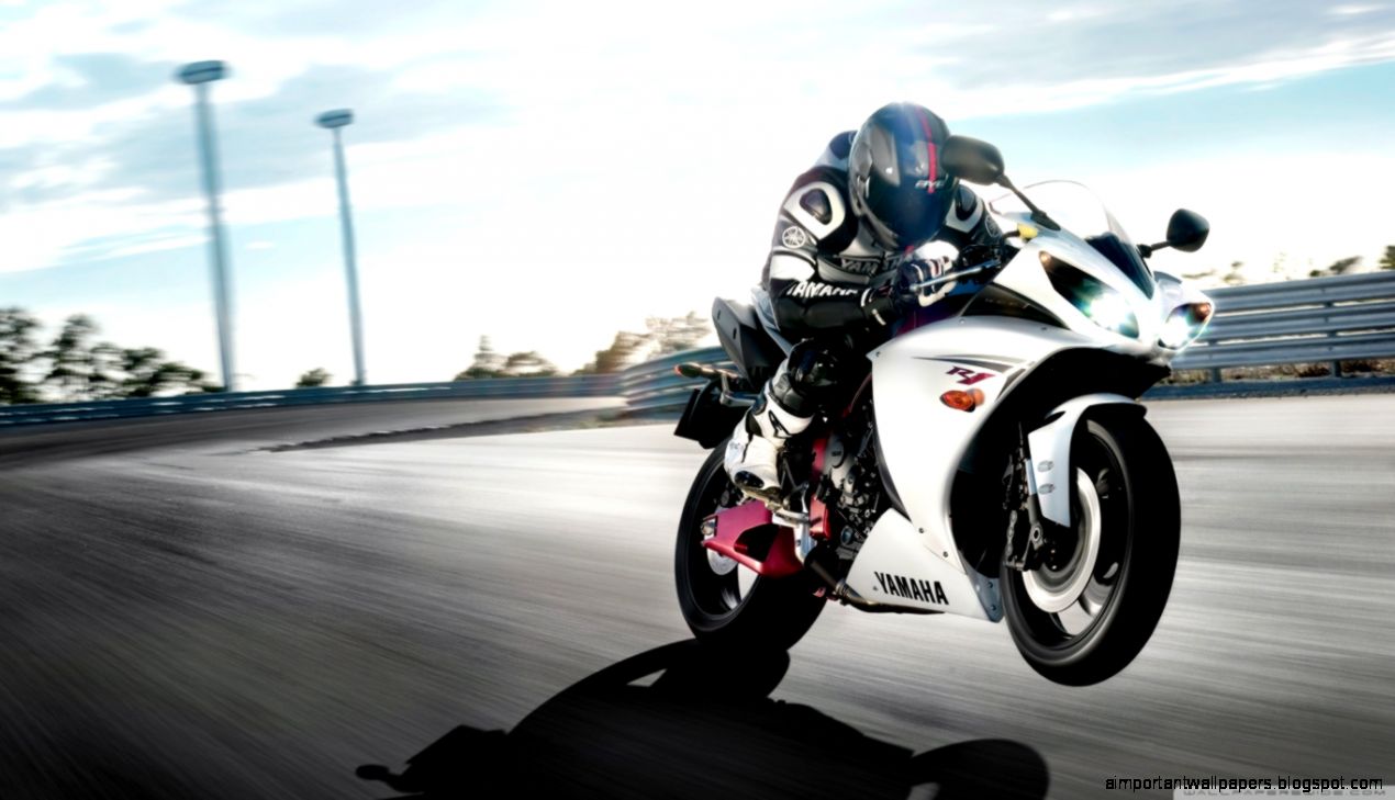 Yamaha YZF R1 HD desktop wallpaper Widescreen High Definition Yamaha YZF R1 HD desktop wallpaper Widescreen High Definition