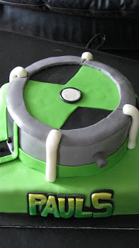 Omnitrix Ben10 cake for Paul5!