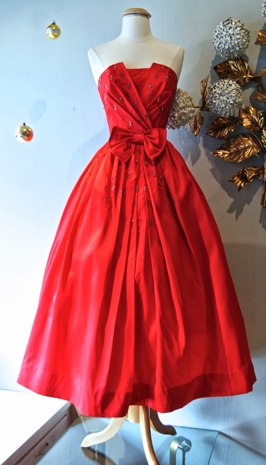 Xtabay Vintage Clothing Boutique Portland, Oregon Chrismas Cookie