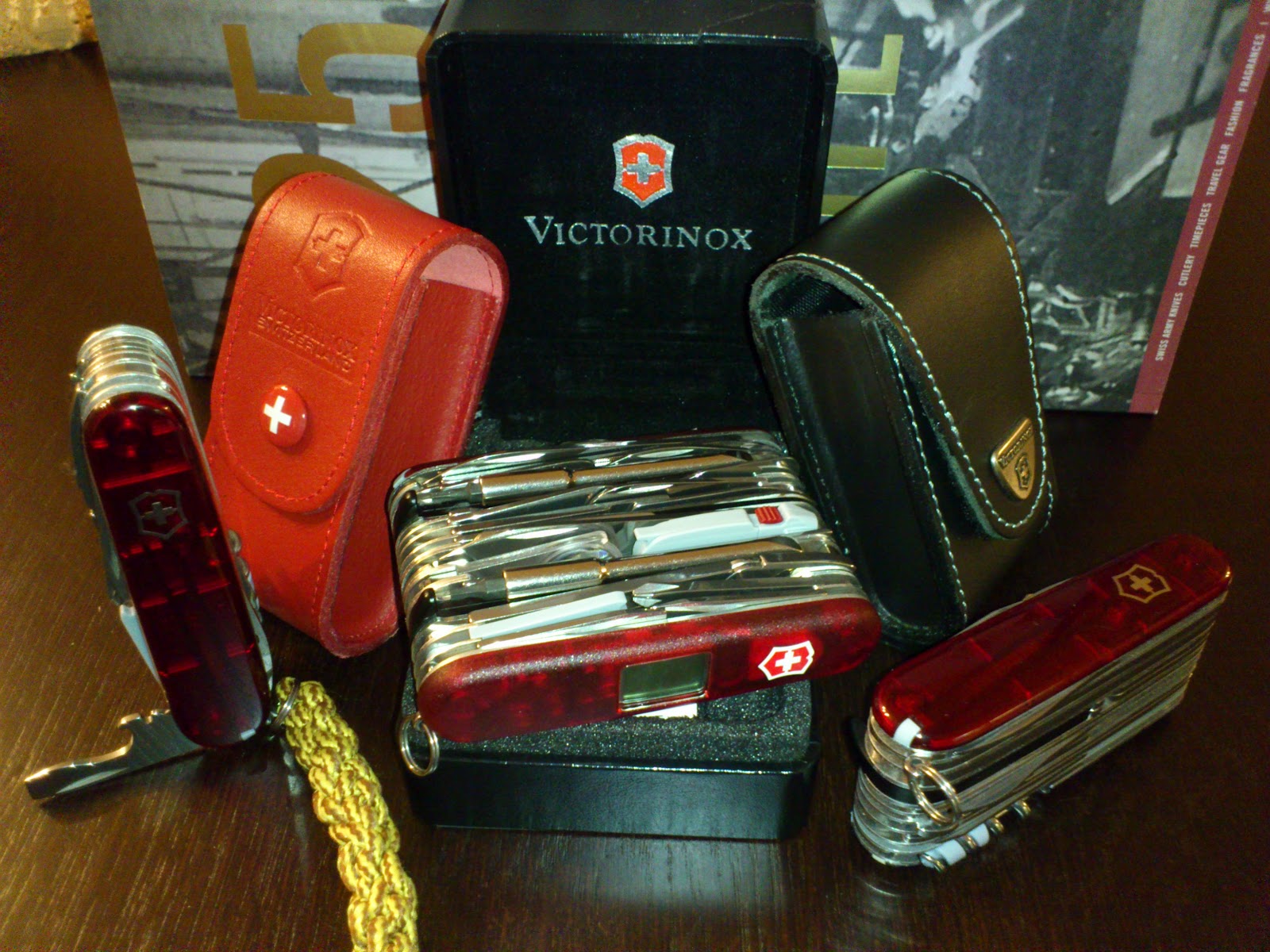 Mario's Swiss Army Knives Victorinox SwissChamp XLT and XAVT The Big