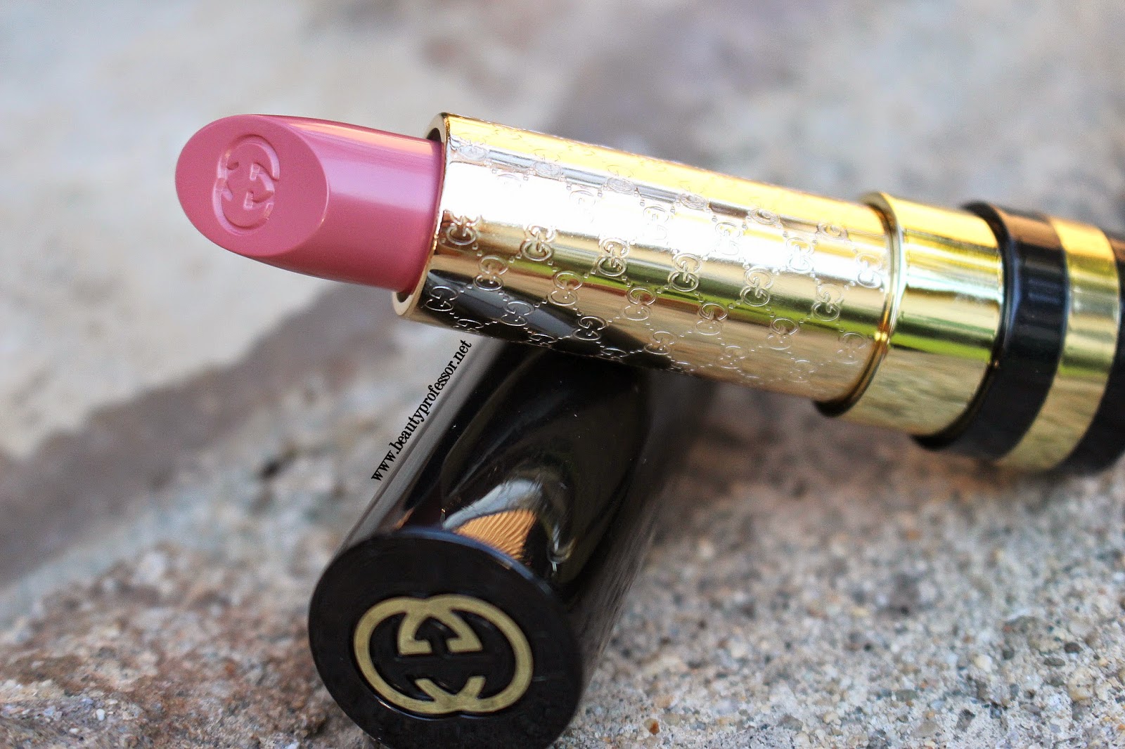 Gucci Makeup First Impressions Round 1 Foundation, Lipstick and Lip