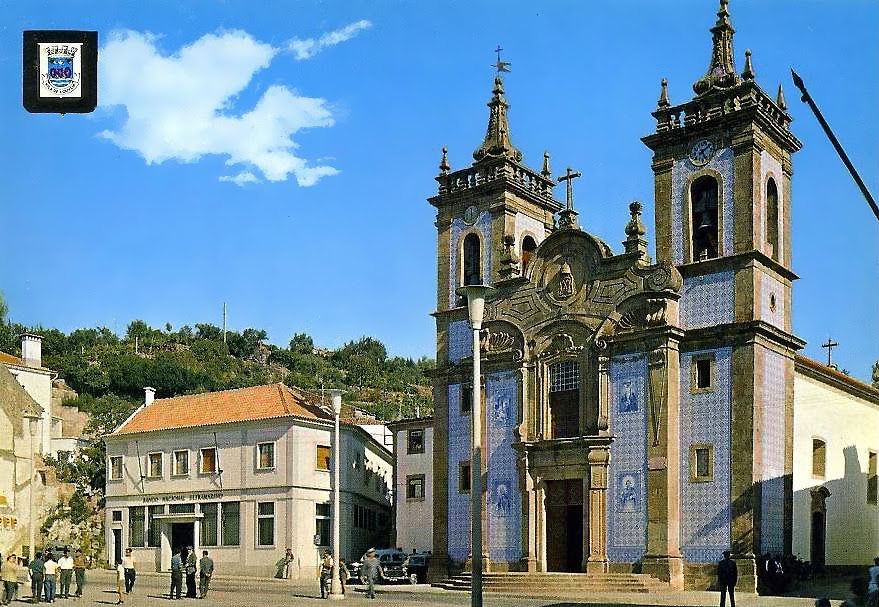 Retratos de Portugal Gouveia Praça de São Pedro