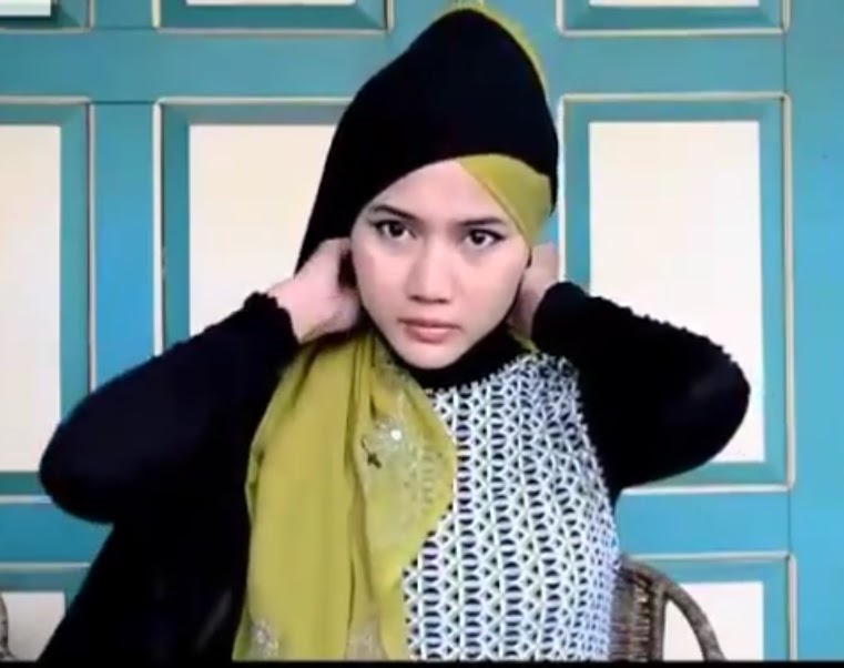cara memakai jilbab wisuda cara memakai jilbab wisuda