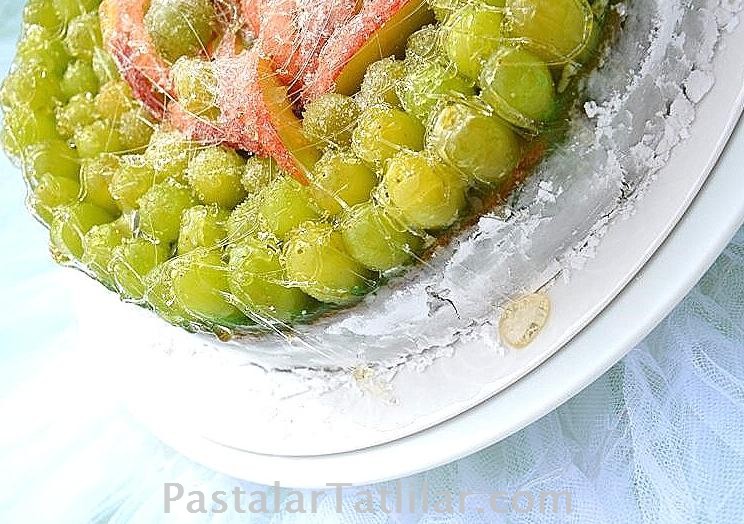 PastalarTatlılar . com Yeşil Üzümlü Pasta