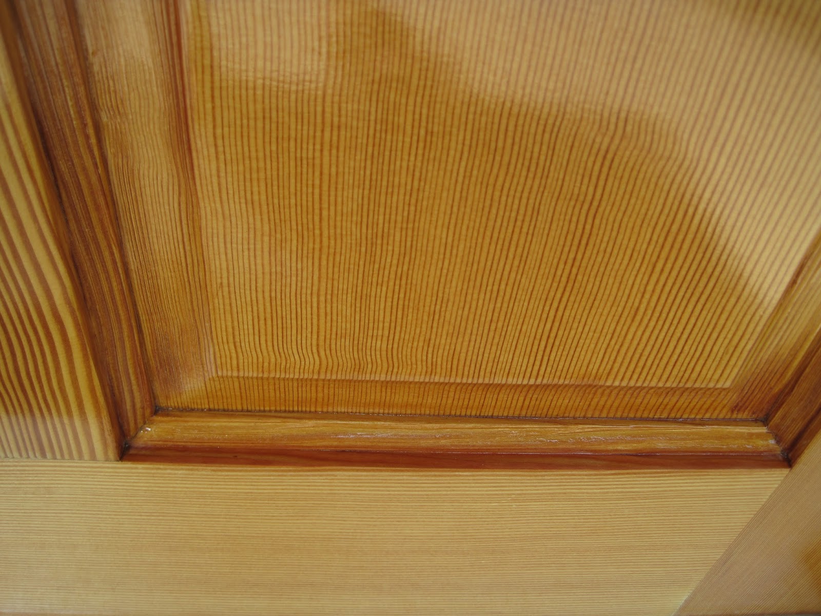 GadgetGeekDungeon How To Remove Black Spots on Exterior Wood Door