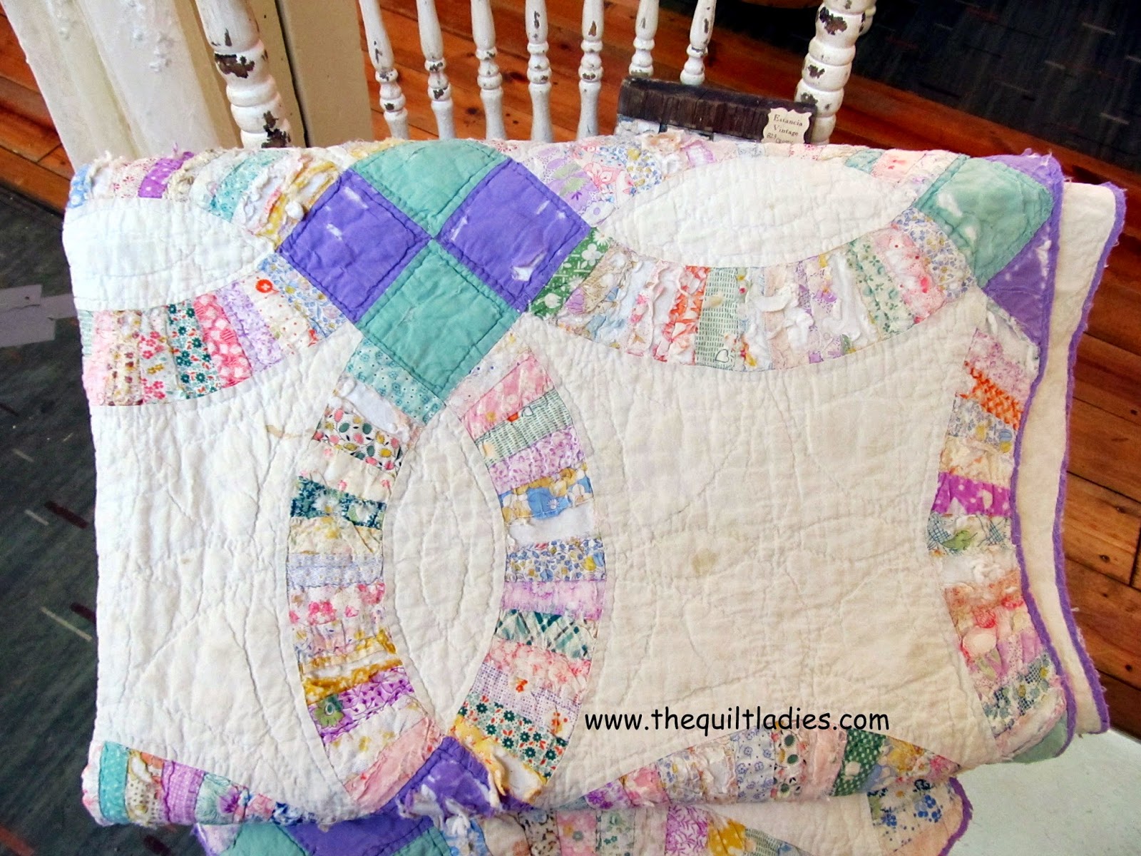 old wedding ring quilt