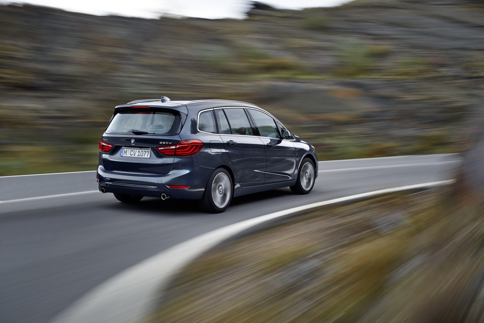 BMW-2-Series-Gran-Tourer-2.jpg