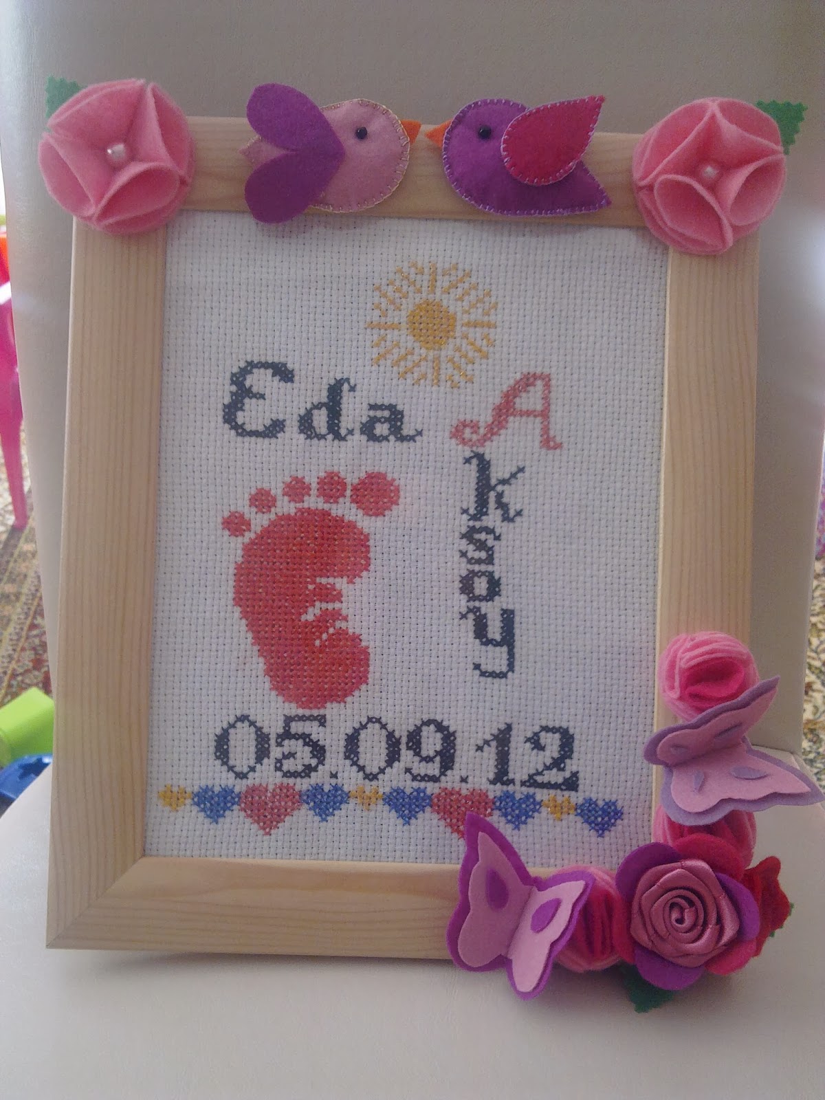 Kelebek Design Etamin ve Keçeden Bebek odası Pano