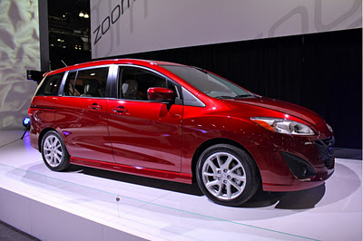 Car Overview: 2013 Mazda 5