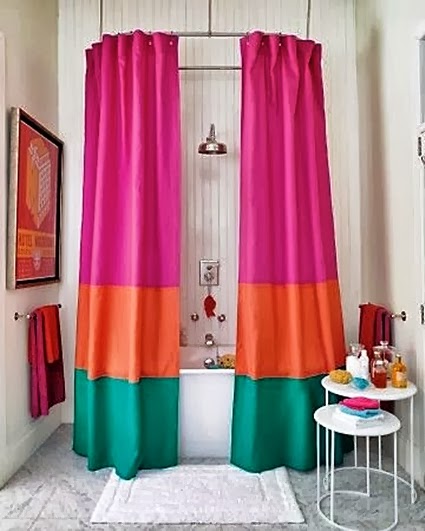 Diseño de Interiores Ramón Martí: Baños con mucho color