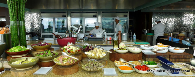 Salad Bar Bubbly Brunch, Thirty8, Grand Hyatt Kuala Lumpur, Malaysia, KLCC, hotel, brunch, buffet, prosecco, bubbly, Champagne, free-flow, view