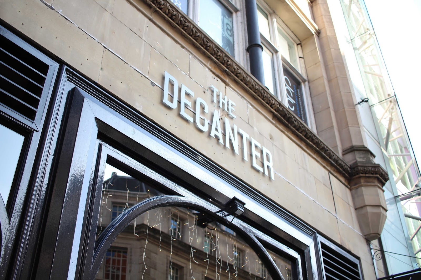 Wine Tasting At The Decanter SUNNYDEI