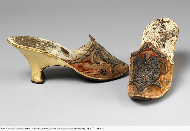 Victoria-and-albert-museum-clarks-shoes-pleasure-and-pain-elblogdepatricia-zapatos-calzado