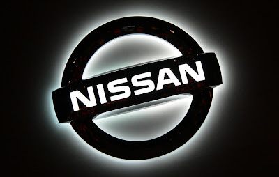  nissan logo at 