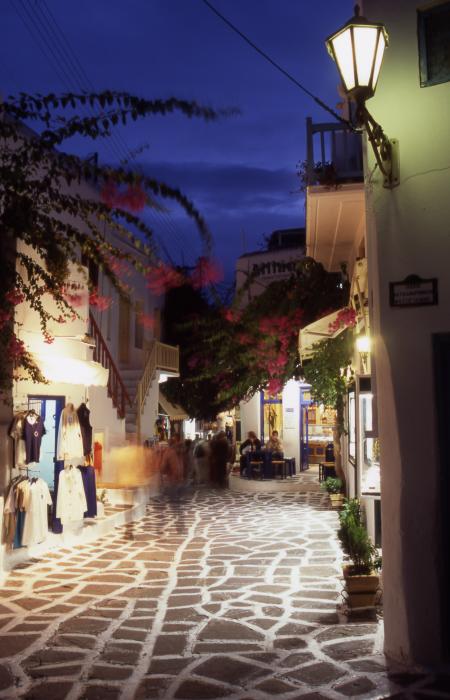 mykonos-town-at-night-steve-outram.jpg