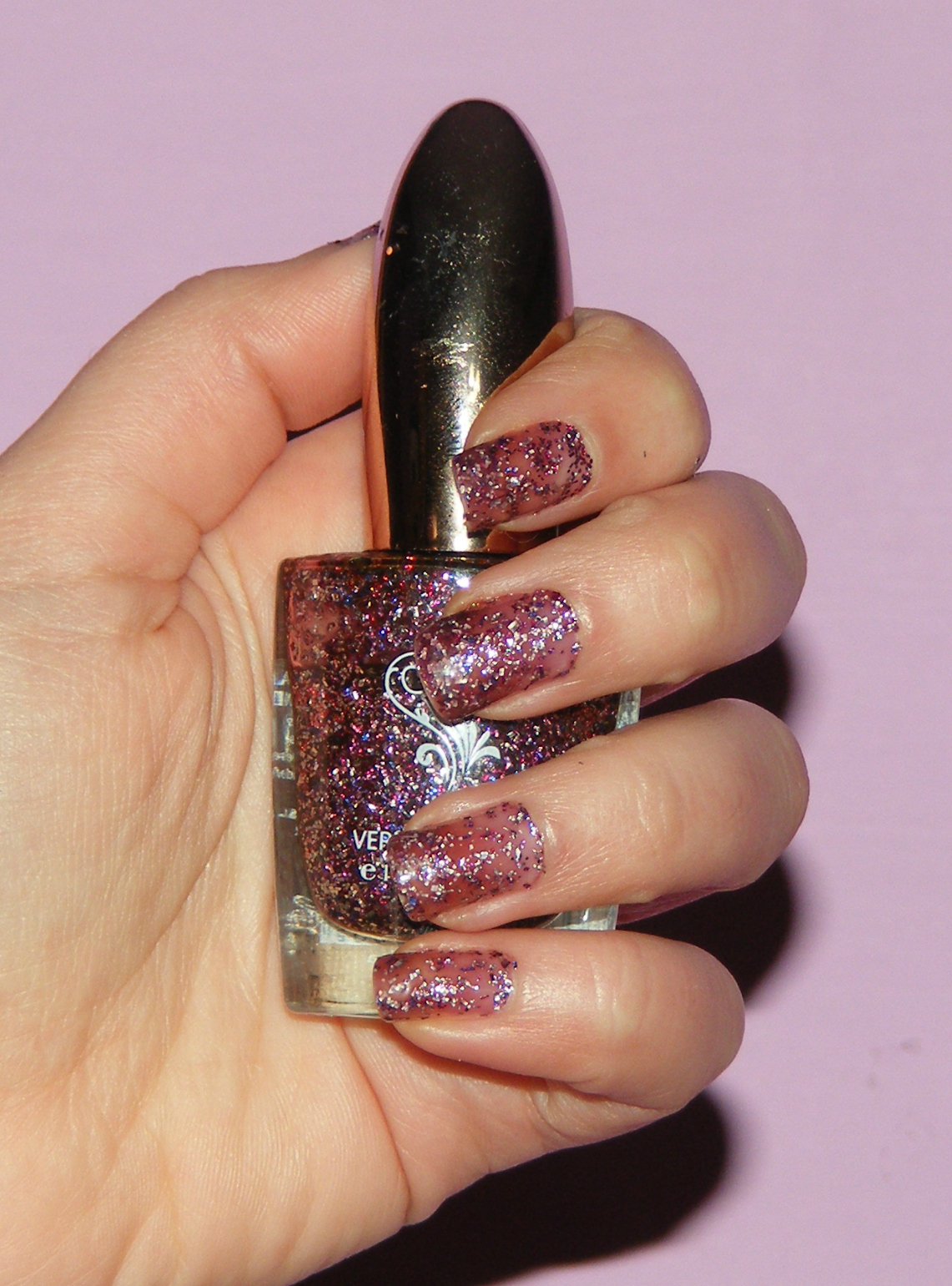 Nails Of The Day (NOTD) DIY glitter nail polish Cosette's Beauty Pantry