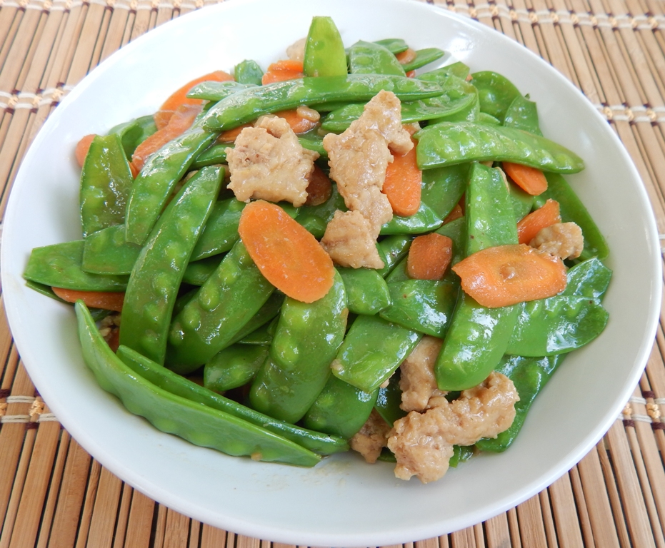 My Asian Kitchen Stirfry Snow Peas in Oyster Sauce with Minced Chicken