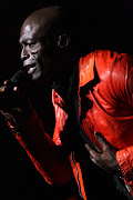 Tonight the legendary Seal played to an appreciative audience at the soon to . (seal eva rinaldi )