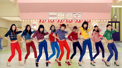 Selvy Lutfiana: Lirik Lagu SNSD - Dancing Queen