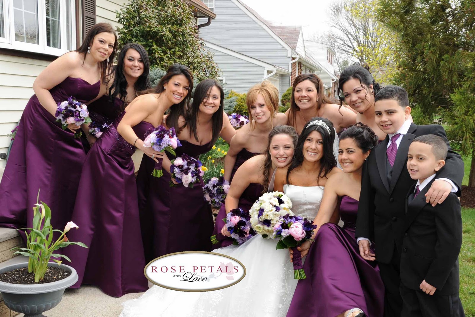 Rose Petals and Lace Floral Designers September 2011