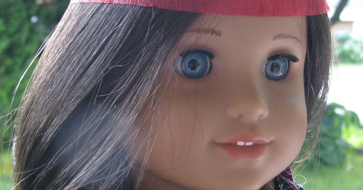 Karen Mom of Three's Craft Blog: Make your own Christmas Cracker Hats!