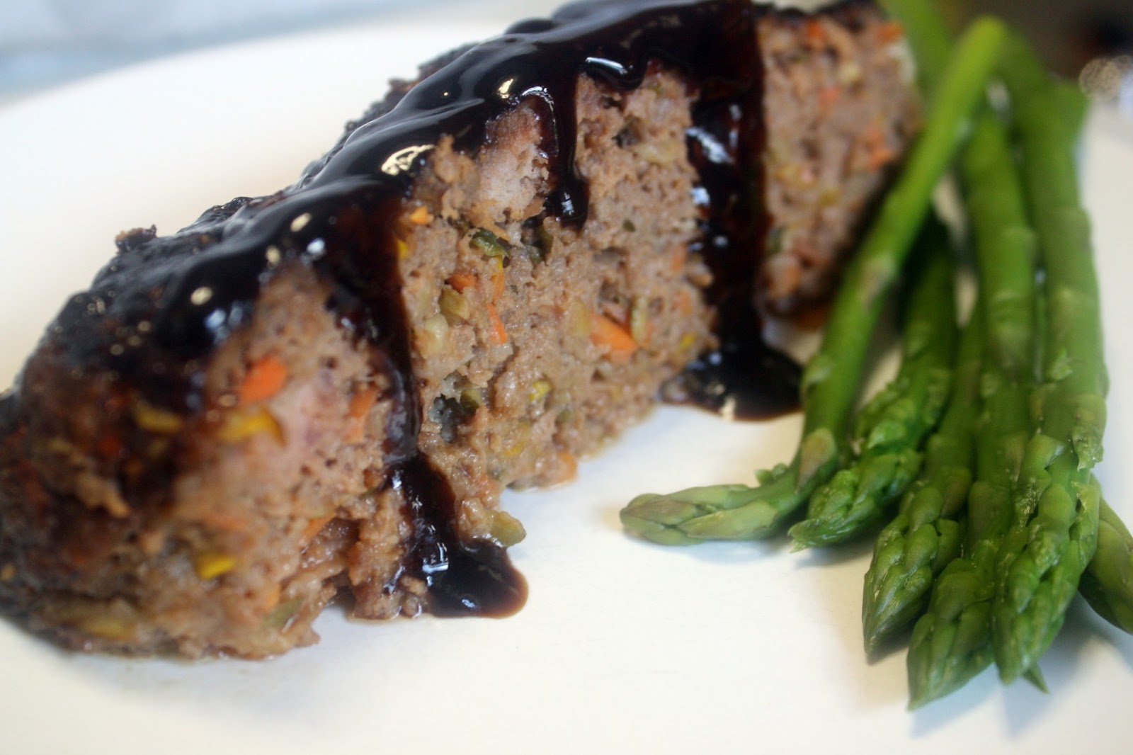 MakeMeals Mama Rainbow Vegetable Meatloaf