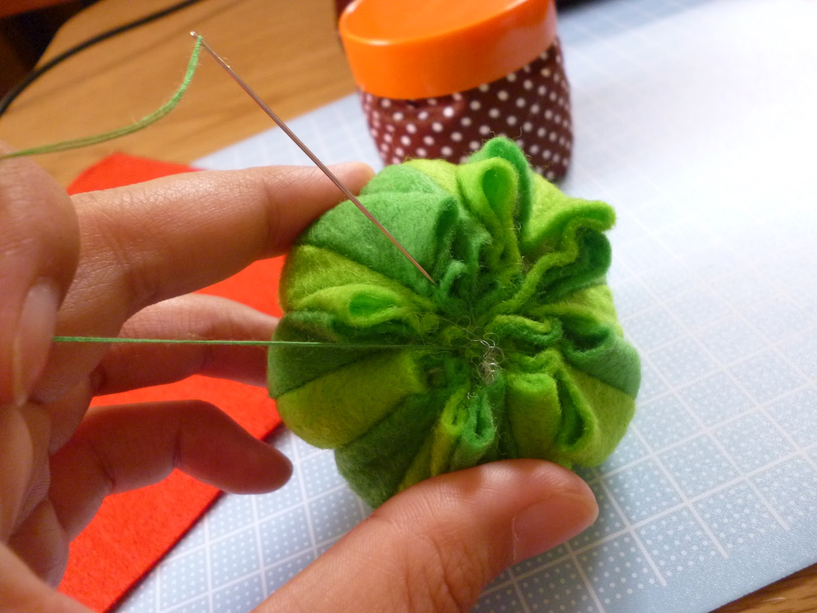 Tricky Mommy Cactus pin cushion&keeper Repurpose project