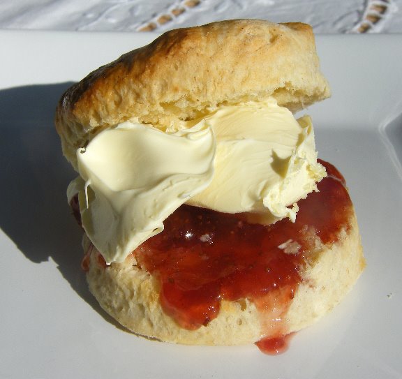 Classic Cheese Scones (stepbystep guide) Tinned Tomatoes