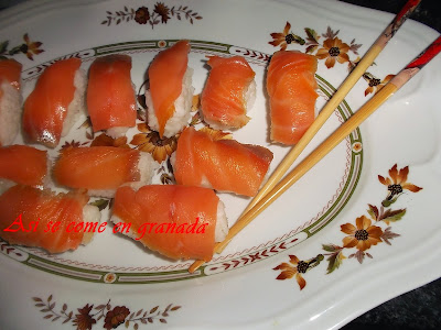 Sushi Nigiri Con Salmón Ahumado
