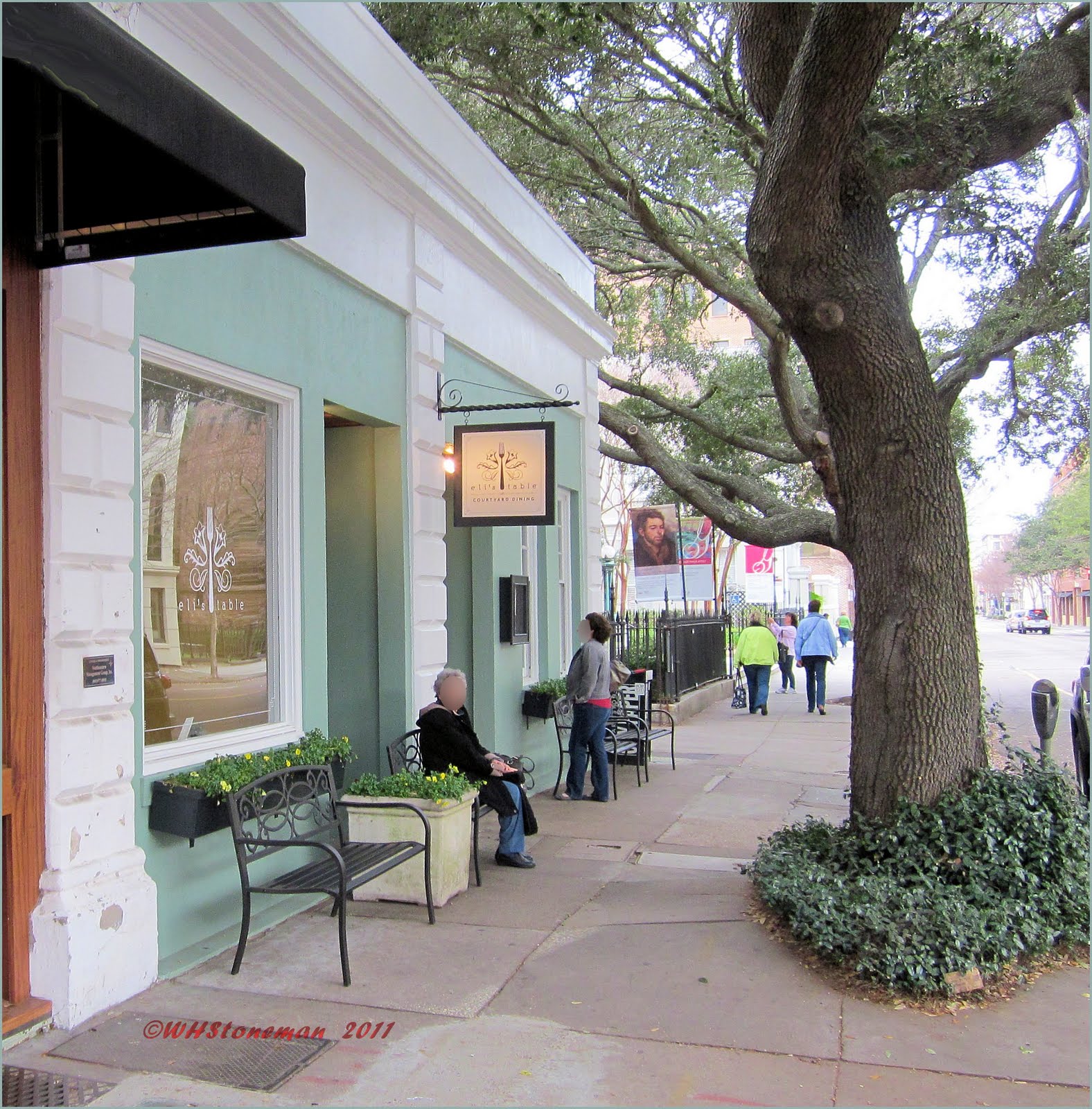 On The Town Dining with Mr. Bill Eli's TableCharleston, SC