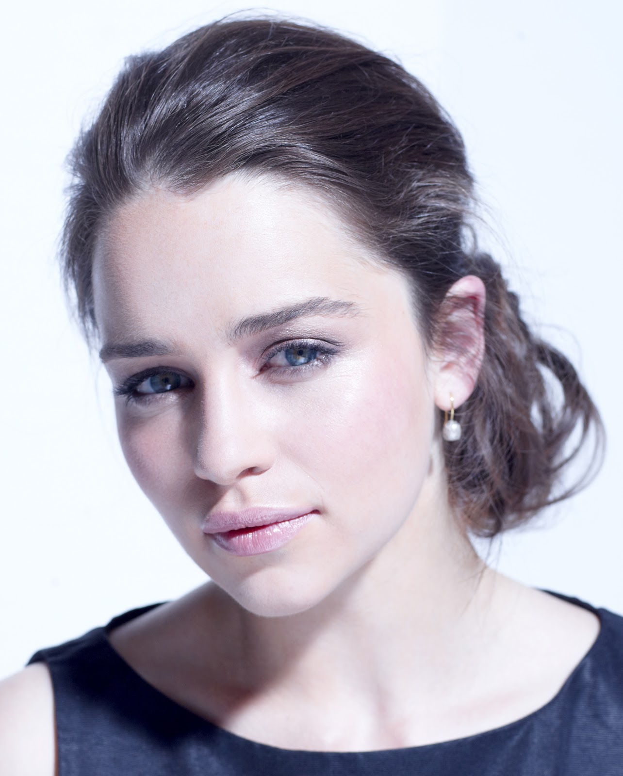 Emilia Clarke Photo Gallery2 Tv Series Posters and Cast