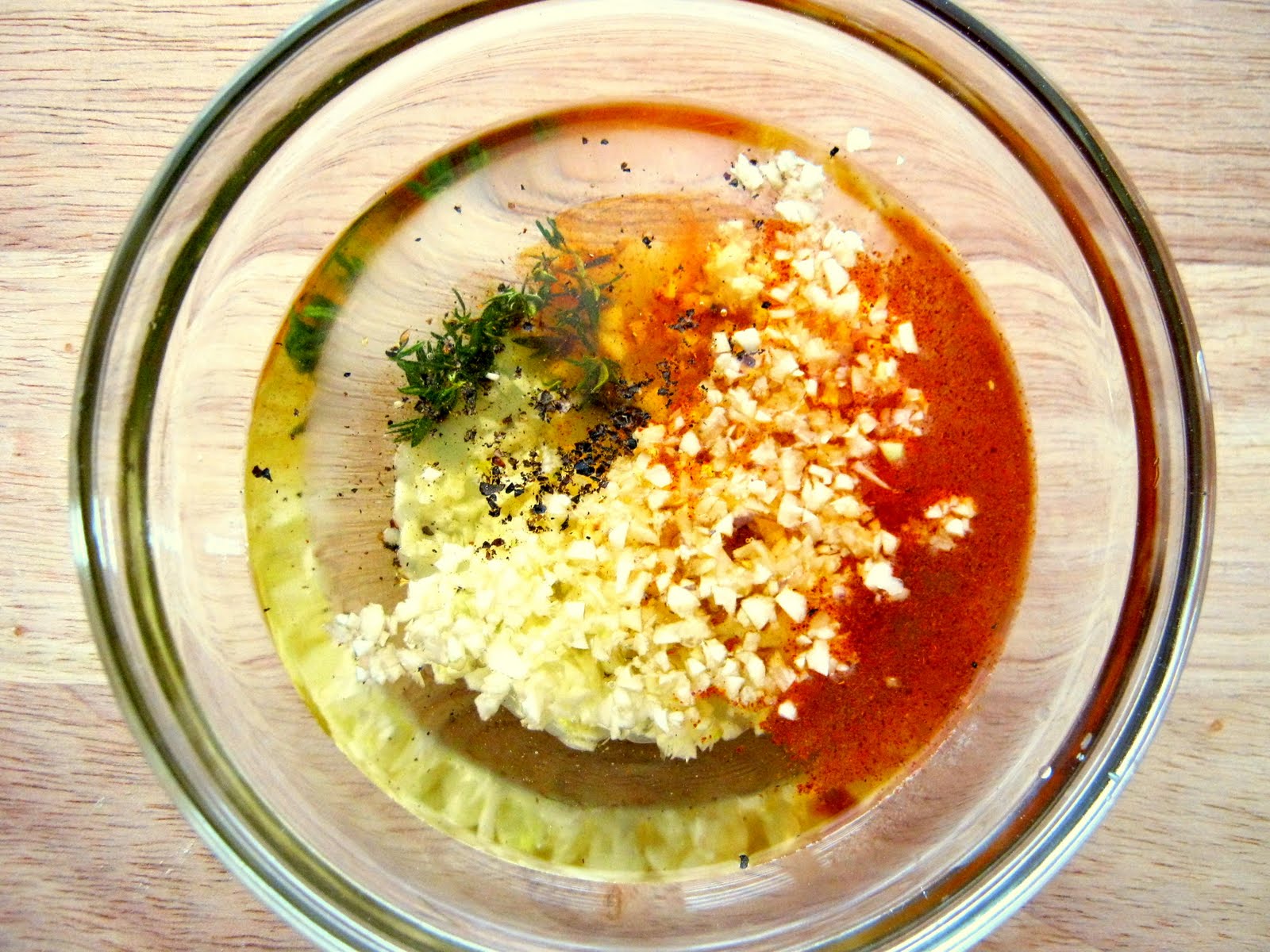 Creamy Garlic Dipping Sauce For Tostones at Travis Farley blog