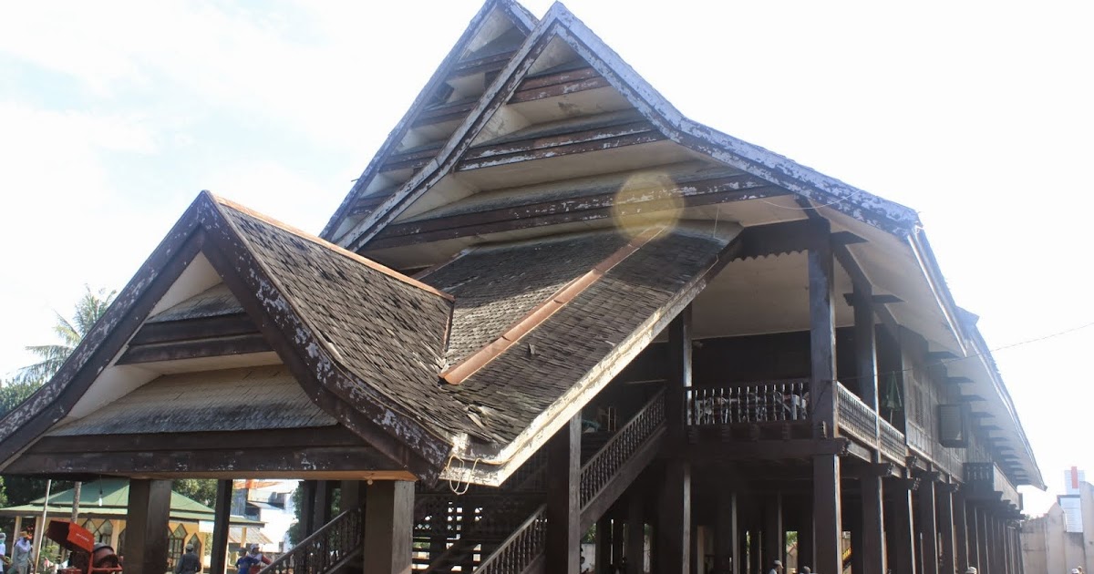 Laikas, Rumah Adat Sulawesi Tenggara | Frlya Blog