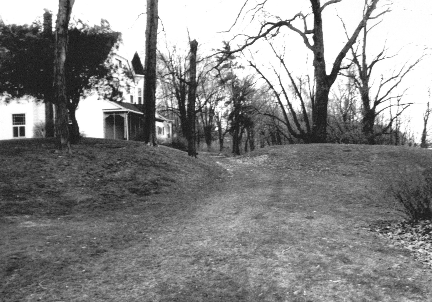 Mound Builders A Travel Guide to the Ancient Ruins in the Ohio Valley Early Native American