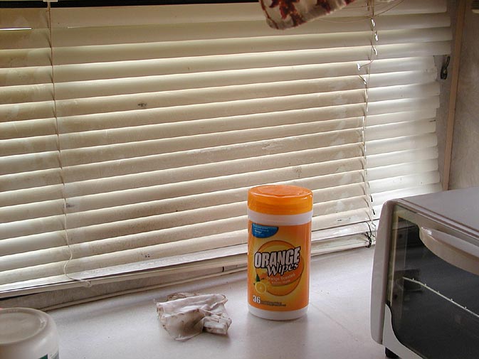 TexCyn Life More Post Surgery RV Recovery/RV TV/Cleaning Mini Blinds