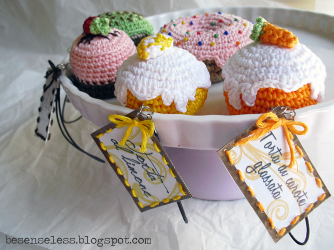 Dolci amigurumi  Torte+particcino+all%2527uncinetto+-+crochet+muffin+cake