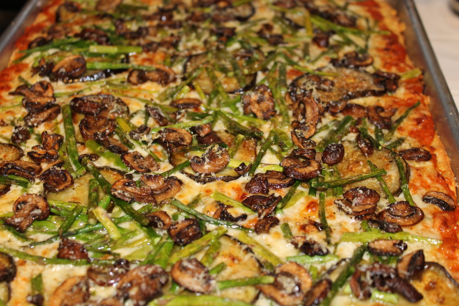 love, cook, eat, repeat Eggplant, Mushroom and Asparagus Pizza with