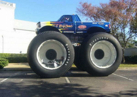 Big+Truck+Tires2.jpg