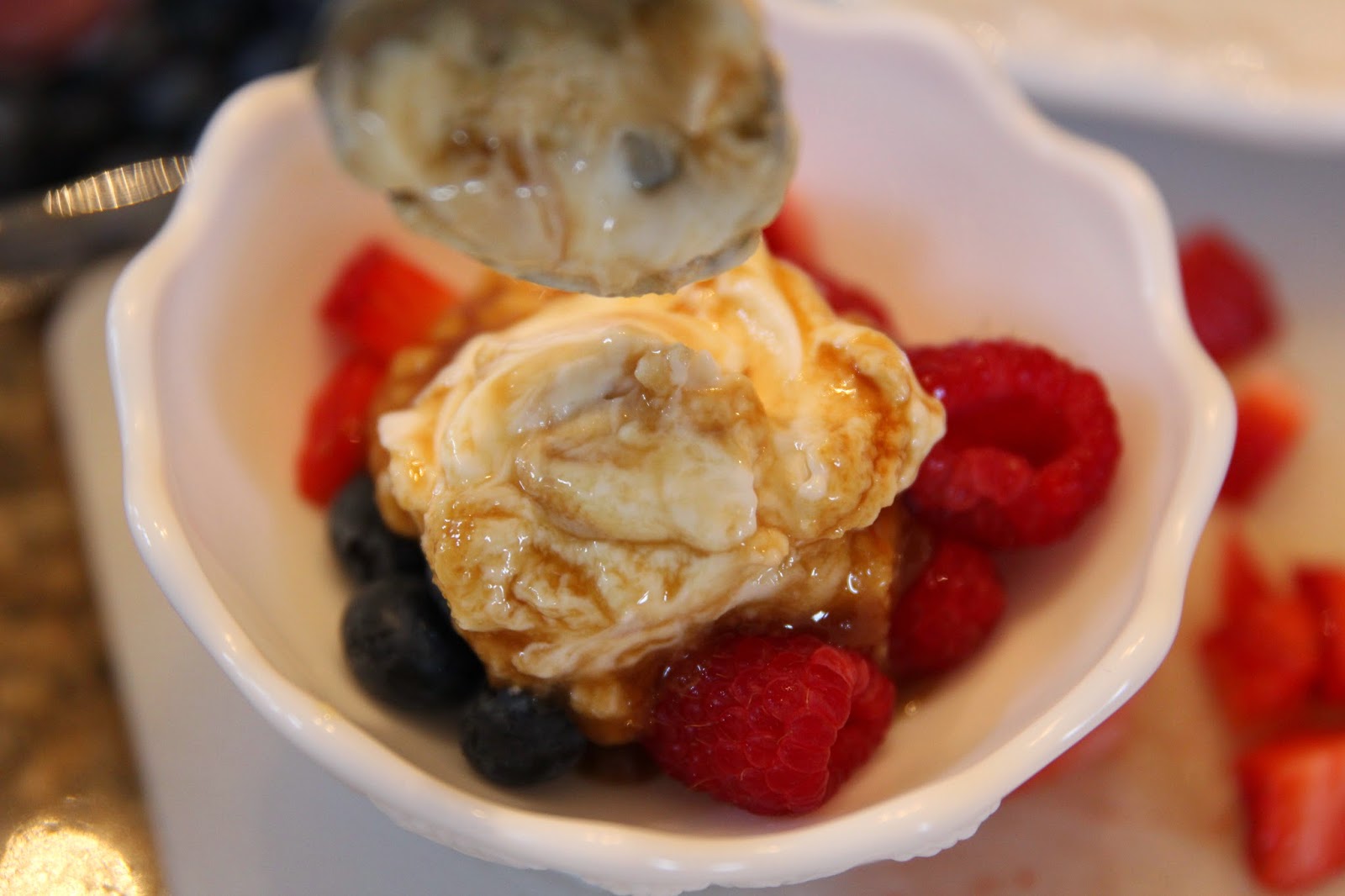 Little Magnolia Kitchen BEST YOGURT PARFAIT EVER